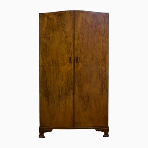 Kompakter Art Deco Kleiderschrank aus Nussholz, 1930er