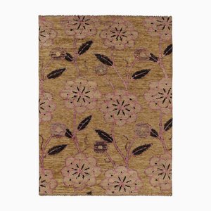 Tappeto con motivo floreale beige e rosa di Rug&Kilim