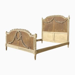 Letto laccato in stile Luigi XVI