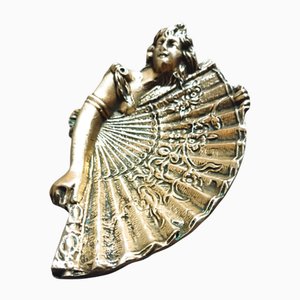 Plateau Art Nouveau en Laiton avec Personnage Féminin