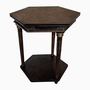 Antiker italienischer sechseckiger Beistelltisch aus Nussholz, 1890er