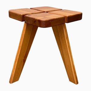 Mid-Century Modern Apila Stool in Pinewood attributed to Rauni Peippo, Finland, 1960s