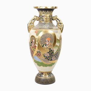 Vaso Satsuma giapponese in smalto avorio