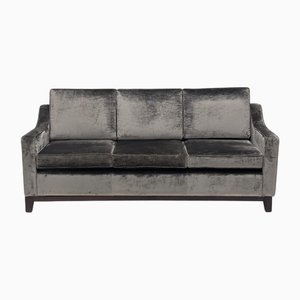 Spencer Samtsofa von The Sofa and Chair Company