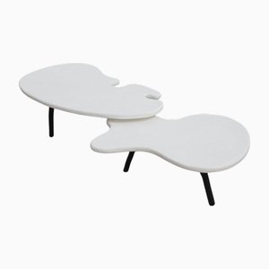 Mesas de centro Nudibranch de yeso y pintura de Dace Sūna. Juego de 2