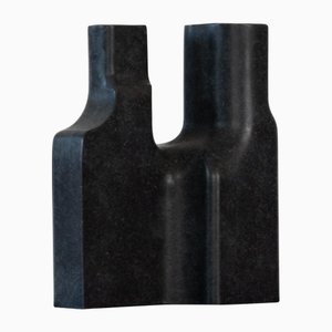 Enos Vase aus gegossener und patinierter Bronze von Eichkorn