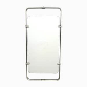 Espejo de pared rectangular con marco de metal esmaltado en plata, Italia, años 70