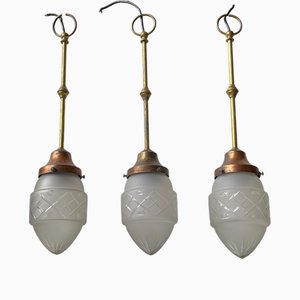 Lampade a sospensione Grenade Art Déco in rame e vetro inciso, Danimarca, anni '20, set di 3