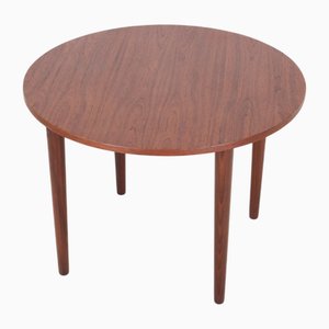Danish No. 31 Round Coffee Table in Teak from Winge Møbler, 1960s