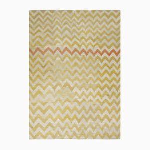 Ägyptischer Vintage Kelim mit Gold und Chevrons von Rug&Kilim