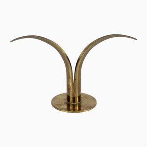 Portacandela Lily Mid-Century in ottone di Ivar Ålenius Björk per Ystad-Metall, Svezia