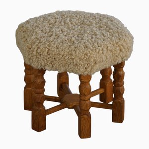 Taburete danés Mid-Century moderno de roble con lana de oveja, 1950