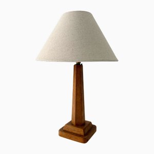 Cotswold School Table Lamp in Hand-Turned Oak, Britain, 1940s