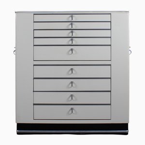 Industrieller Vintage Bauhaus Schrank von Baisch, 1950er