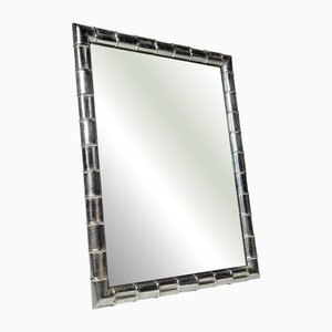 Espejo grande de bambú sintético cromado