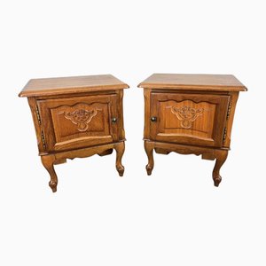 Mesitas de noche francesas Louis vintage de roble. Juego de 2