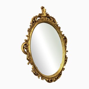Ovaler Vergoldeter Verzierter Französischer Vintage Wandspiegel mit geschnitztem Rahmen