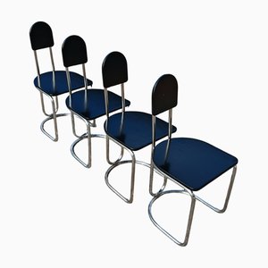 Sedie Bauhaus con struttura in tubo di acciaio e legno laccato nero di Eileen Gray, anni '70, set di 4