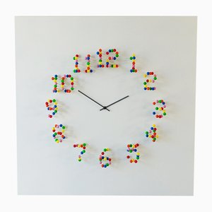 Mocapdiscodip Illusionistic Wall Clock by Jan Paul