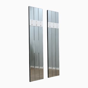 Minimalistischer Vintage Wandspiegel mit Garderobe, Italien, 1970er