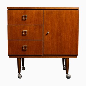 Mobiletto vintage su ruote, anni '60