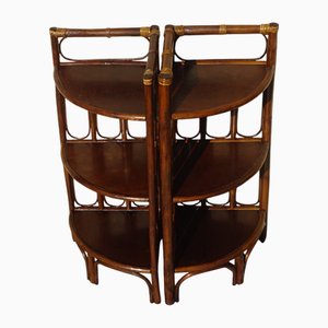 Estantes esquineros de ratán, años 80. Juego de 2