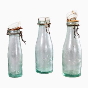 Bottiglie vintage in vetro con coperchio, Francia, set di 3