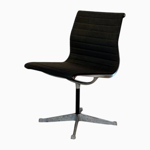 Model EA 105 Aluminium Chair by Eames for Herman Miller, 1970s