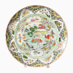 Qing Dynasty Polychromed Porcelain Plate, 19th Century
