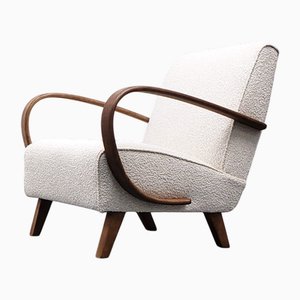 Butaca de madera curvada con tapicería Bouclé marfil de Jindrich Halabala, años 30