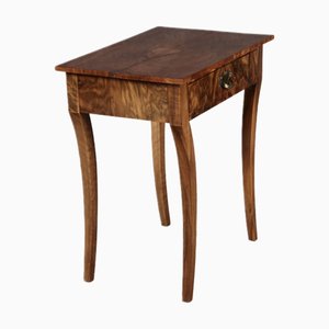 Petite Table d'Appoint ou à Couture Antique en Noyer, 1840s