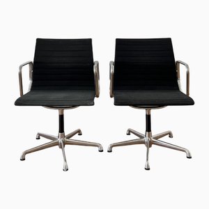 Sillas de oficina EA 108 de aluminio de Charles & Ray Eames para Icf, años 80. Juego de 2