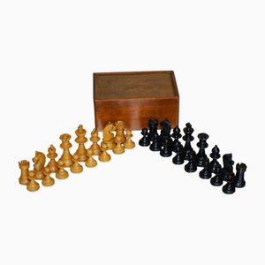 Small Antique Victorian Staunton Pattern Chess Pieces in Box, 1860s, Set of 33