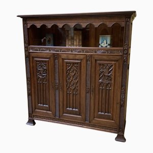 Libreria neogotica antica, fine XIX secolo