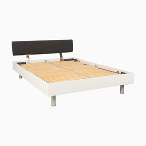 Lit en Bois Blanc et Gris Foncé de Ligne Roset