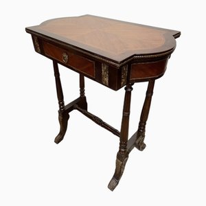 Table d'Appoint Style Louis XV en Acajou et Marqueterie de Kingwood