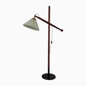 Lampada da terra nr. 325 regolabile in teak di Vilhelm Wohlert per Le Klint, Danimarca, anni '50