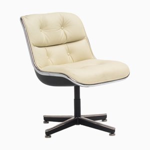 Weißer Chefsessel von Charles Pollock für Knoll, 1960er