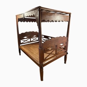 Letto antico in teak, Indonesia, fine XIX secolo