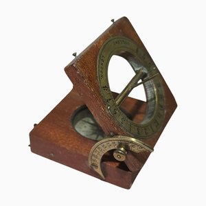 Orologio solare portatile in legno e ottone di Dollond London, 1880