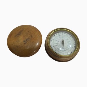 Tragbare Sonnenuhr in gedrechseltem Holzkasten, 1880