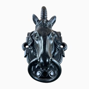 Soporte de pared estable de hierro fundido, década de 1890