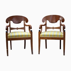 Butacas Biedermeier suecas de madera clara. Juego de 2