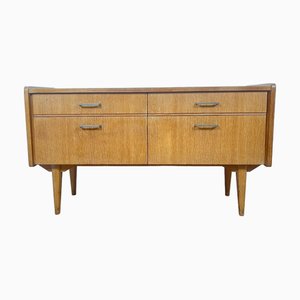 Niedriges Vintage Sideboard aus hellem Holz, 1960er