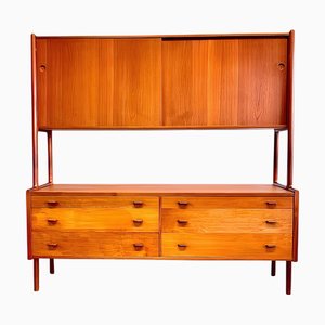 Credenza RY-20 in teak e quercia di Hans J. Wegner per Ry Møbler, anni '50