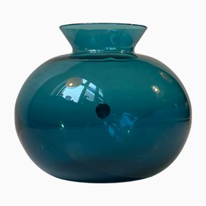 Vase Moderniste en Verre Bleu Pétrole par Gunnar Ander pour Lindshammar, 1950s