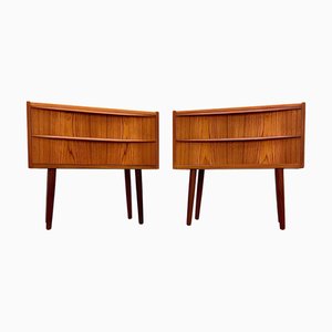Mesitas de noche danesas Mid-Century modernas de teca, años 60. Juego de 2