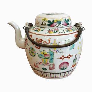 Tetera antigua de porcelana pintada a mano, China, años 20