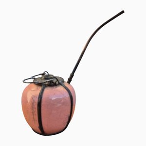 Pipa de agua de porcelana rosa de principios del siglo XX