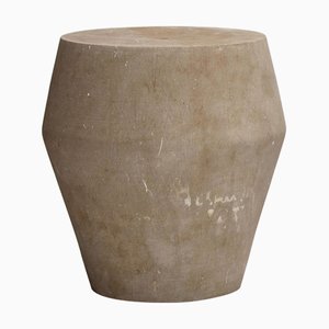 Bal Hocker aus Stein von Giulio Iacchetti